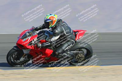 media/Jan-20-2023-Apex Assassins (Fri) [[05880b9d29]]/Trackday 1/Session 2 (Turn 12)/